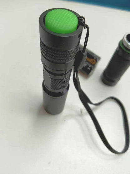 High power LED Flashlight include AA Alkaline battery (YA0012/B)
